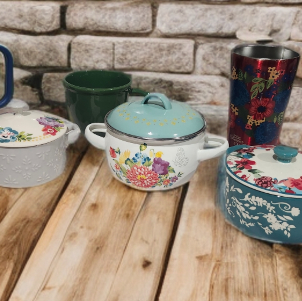 Pioneer Woman 3 Mini Floral Casserole Dishes, Mini Floral Dutch Oven & Tumblers